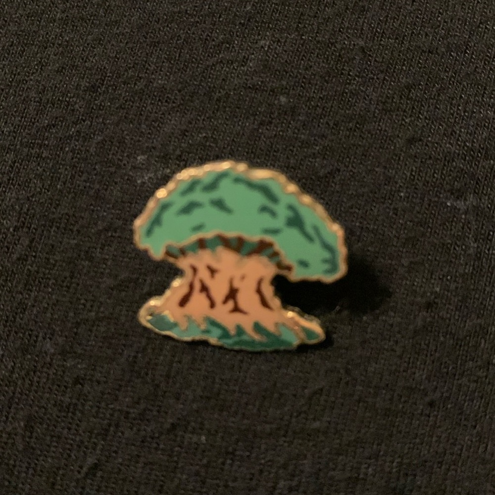 Disney Vintage Animal Kingdom Collector Pin
